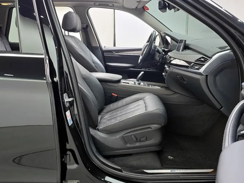 BMW X5  (F15) xDrive 40E Iperformance, снимка 10 - Автомобили и джипове - 55310334