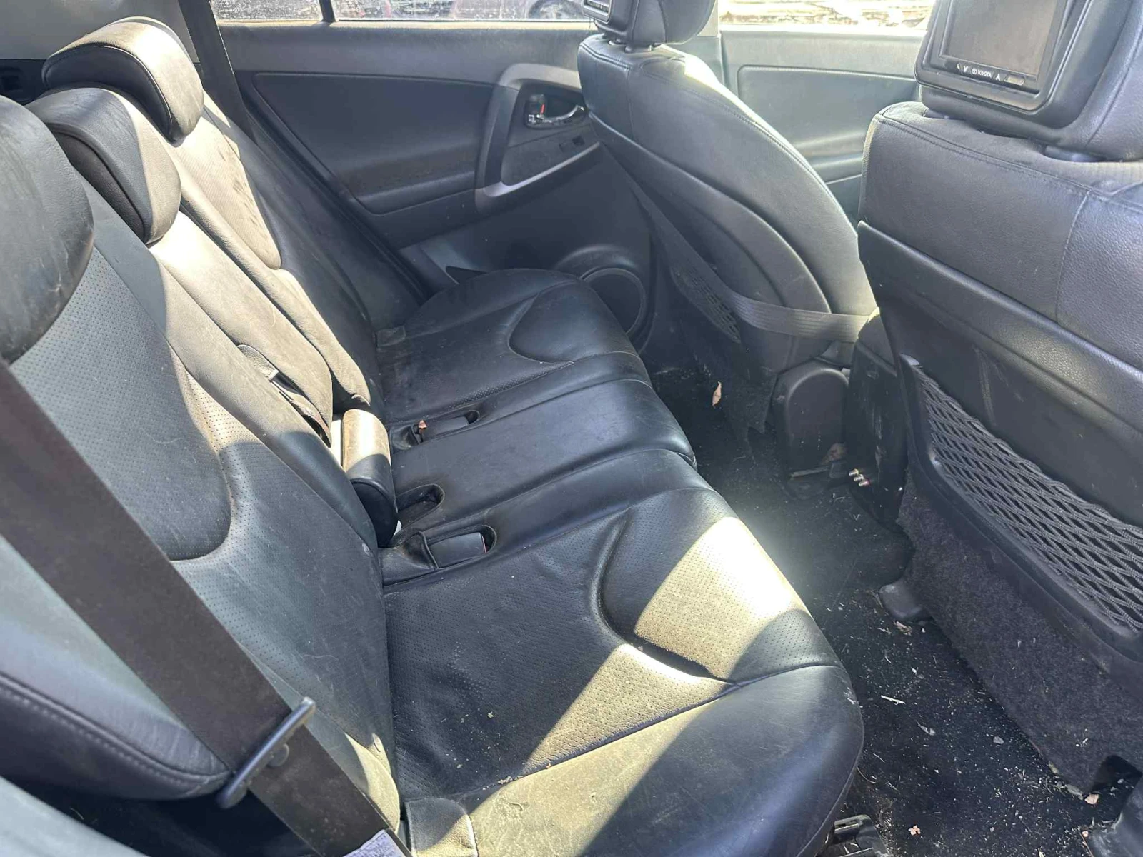 Toyota Rav4 2.2 D-CAT 177�.� �� ����� | Mobile.bg � ����������� 13