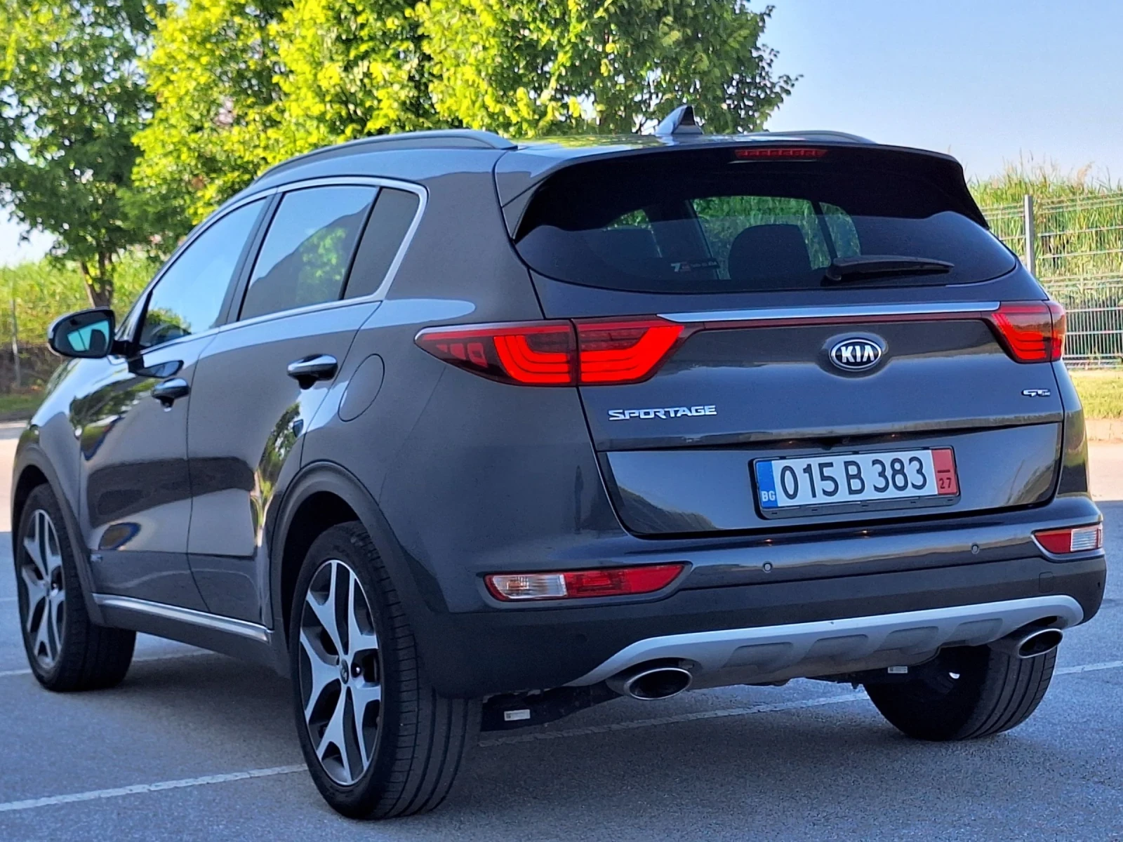 Kia Sportage GT-Line 2.0CRDI 185kc 4x4  СЕРВИЗНА ИСТОРИЯ  - изображение 5