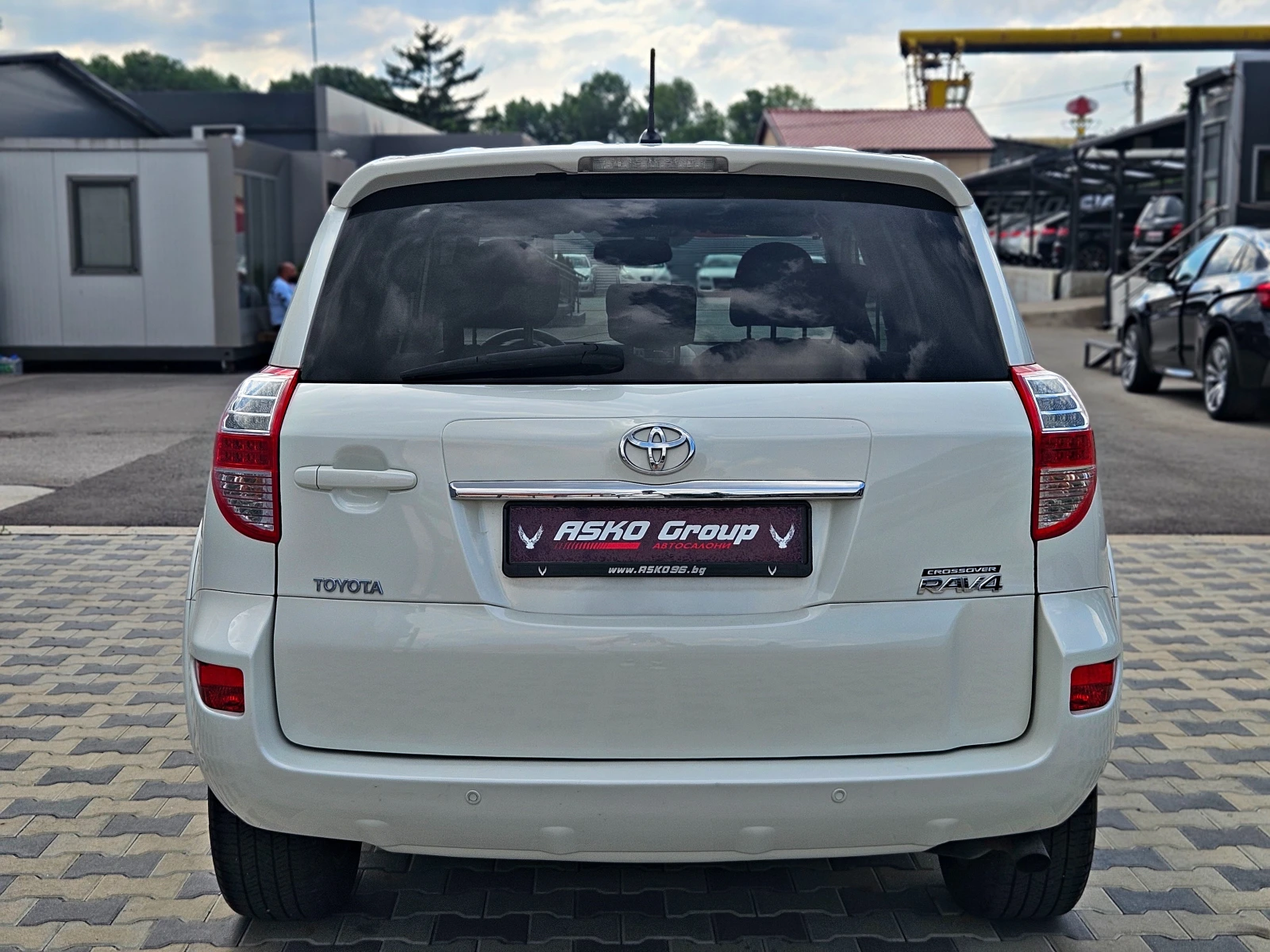 Toyota Rav4 D-CAT/4X4/GERMANY/AVTOMAT/ПОДГРЕВ/SPORT/DAC/LIZING - изображение 6