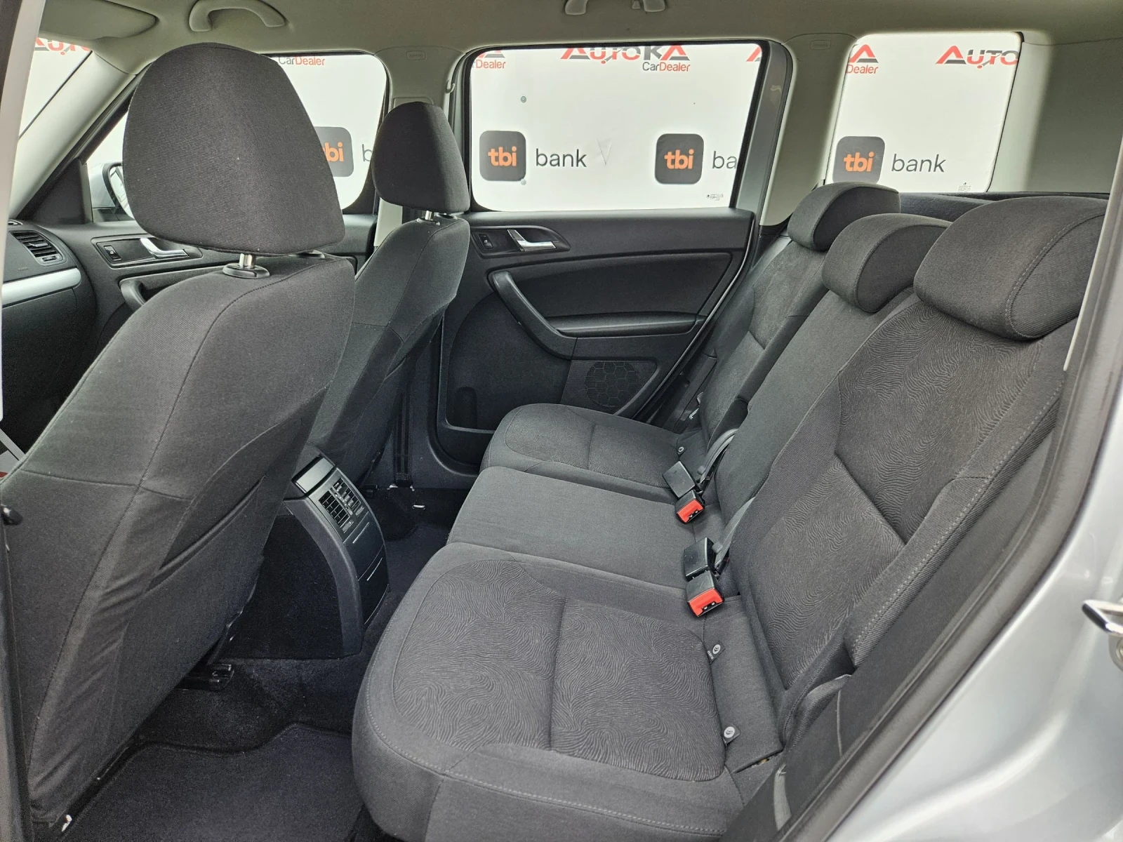 Skoda Yeti 1.6TDI-105kc= 159.000km= GreenLine= FACE= АВТОПИЛО - изображение 9