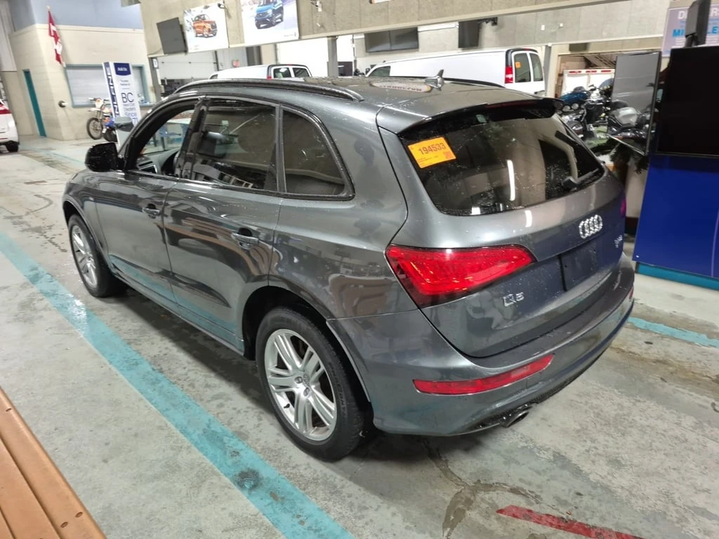 Audi Q5 * 3.0T Technik * CARFAX * БЕЗ ПЪРВОНАЧАЛНА ВНОСКА - изображение 3