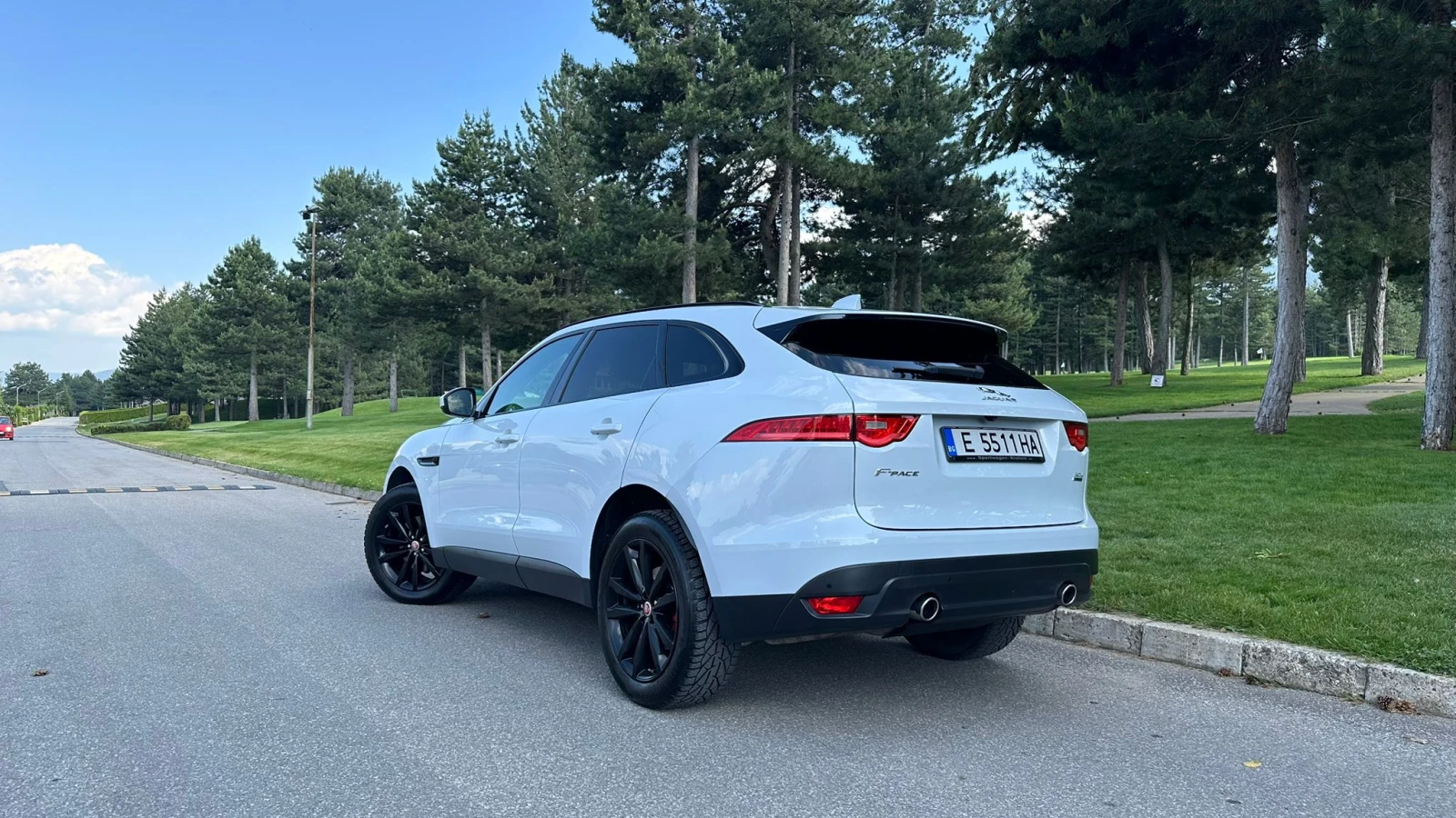 Jaguar F-PACE  - изображение 2