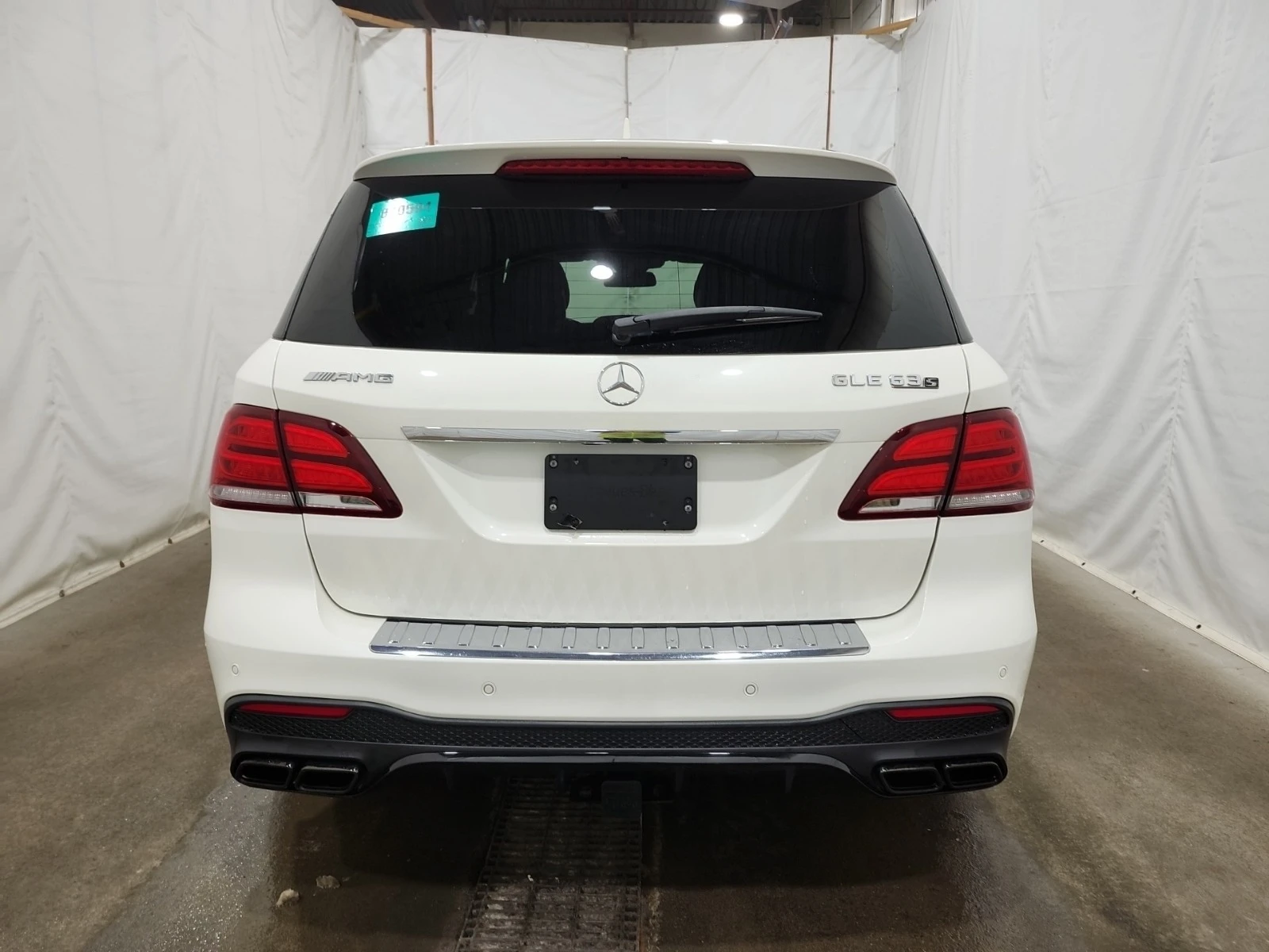 Mercedes-Benz GLE 63 S AMG 6.3 S AMG* * CARFAX * * АВТО КРЕДИТ * *  - изображение 4