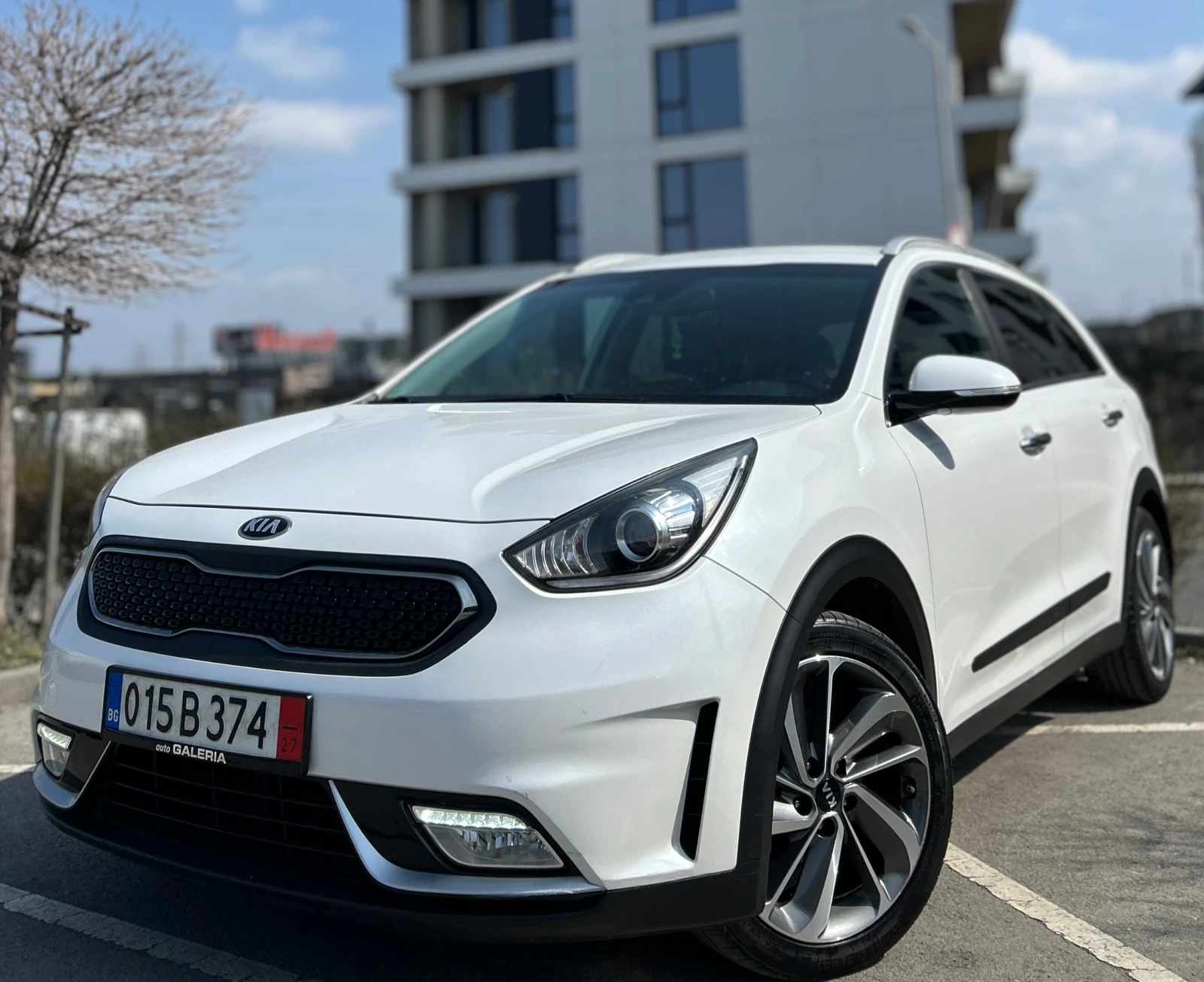 Kia Niro, снимка 5 - Автомобили и джипове - 53889402