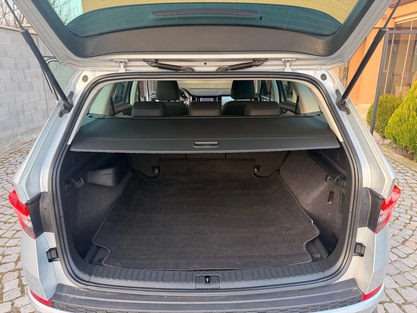 Skoda Kodiaq FACELIFT , снимка 16 - Автомобили и джипове - 53978092