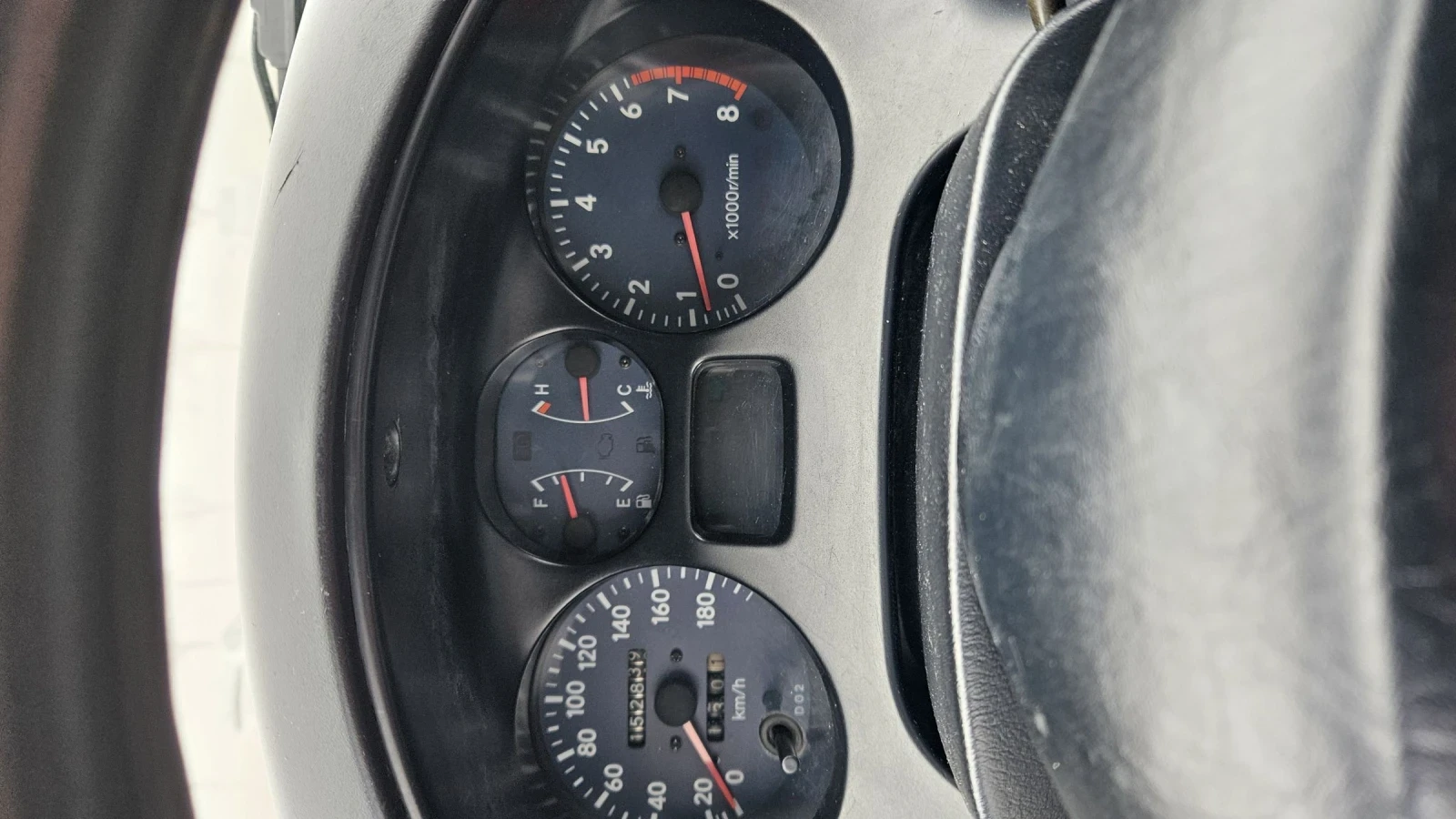 Toyota Rav4, снимка 14 - Автомобили и джипове - 54013159