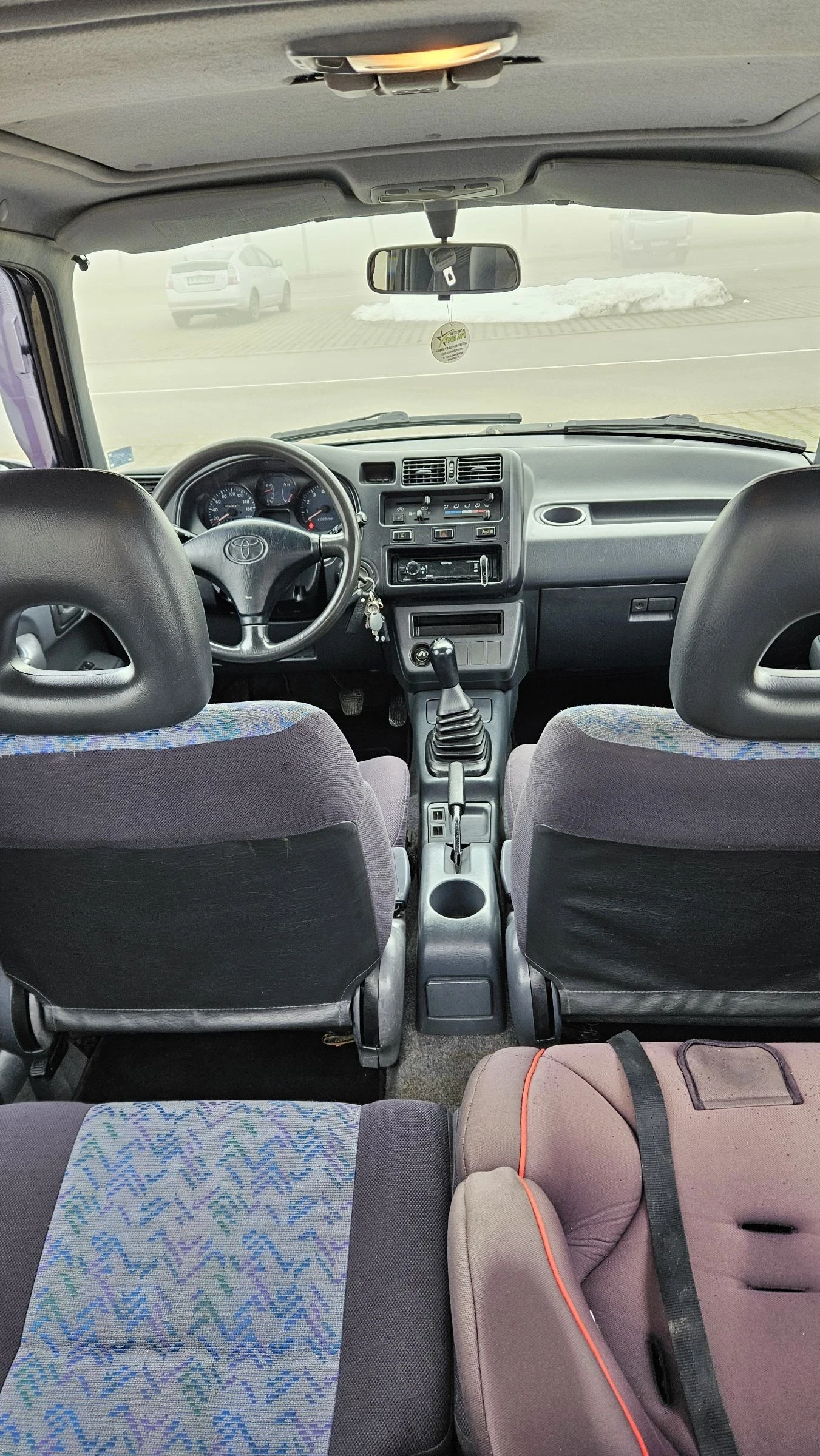 Toyota Rav4, снимка 9 - Автомобили и джипове - 54013159