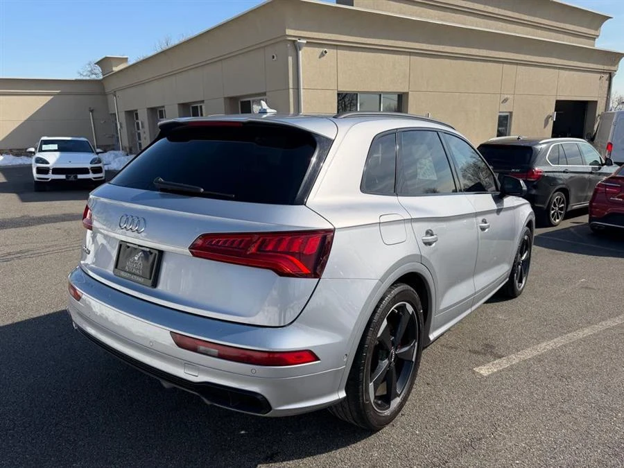 Audi SQ5 VIRTUAL* OБДУХВАНЕ* ПОДГРЕВ* BANG&OLUFSEN* 360, снимка 7 - Автомобили и джипове - 54017225