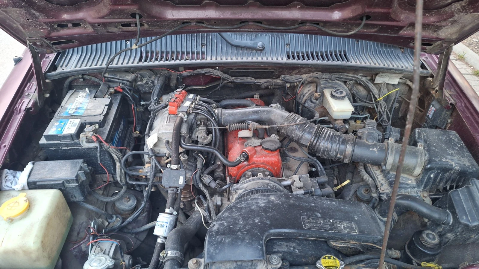 Kia Sportage 2.0 95hp, снимка 9 - Автомобили и джипове - 54560377