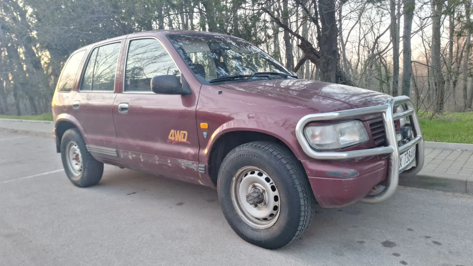 Kia Sportage 2.0 95hp, снимка 3 - Автомобили и джипове - 54560377