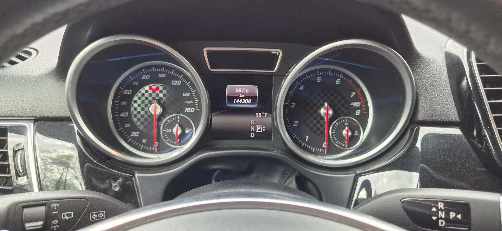 Mercedes-Benz GLE 350 ТОП, снимка 9 - Автомобили и джипове - 54228519