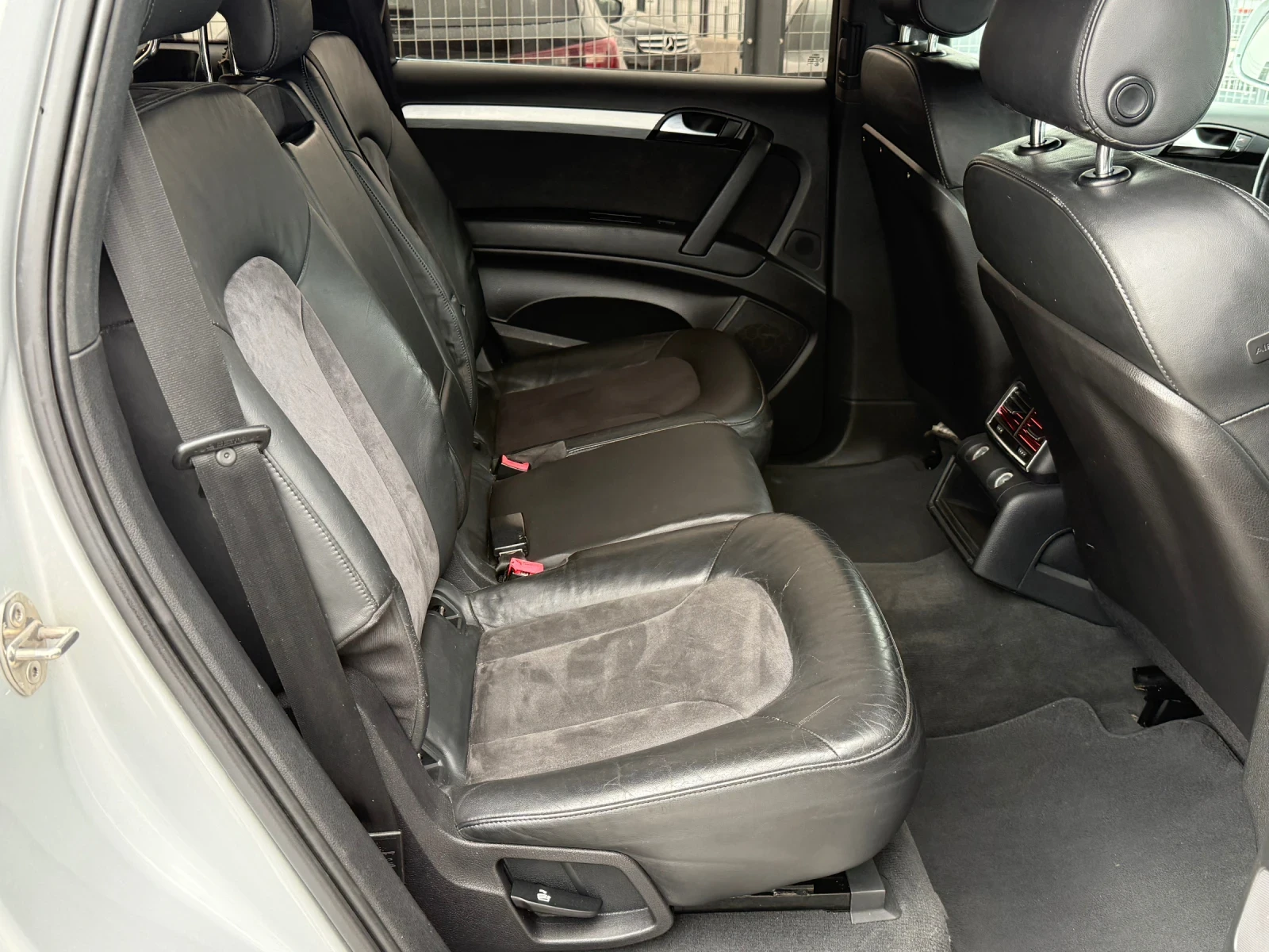 Audi Q7 3.0TDI* 2008�* S-Line* ��� ���������* 223.000��*  | Mobile.bg � ����������� 12