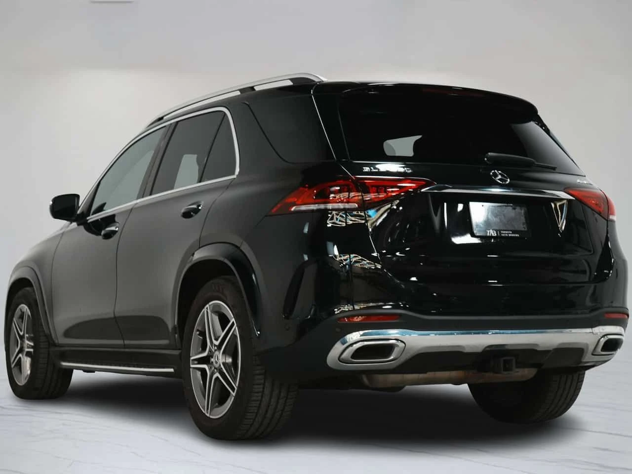 Mercedes-Benz GLE 350 AMG PKG| BURMESTER| HUD| PANO| , снимка 4 - Автомобили и джипове - 55172423