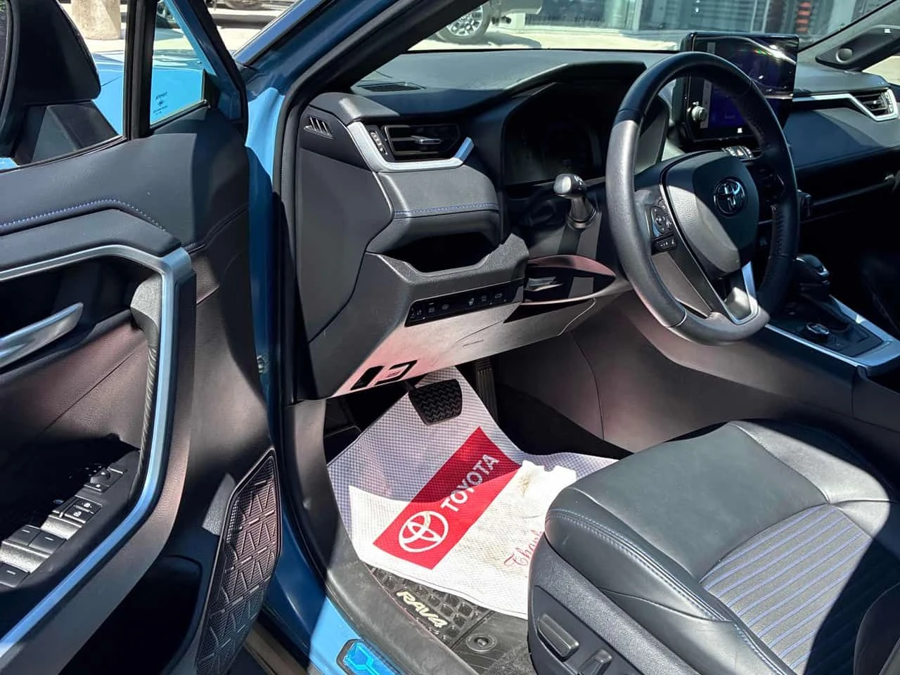 Toyota Rav4 Hybrid XSE  CARFAX, снимка 5 - Автомобили и джипове - 55721594