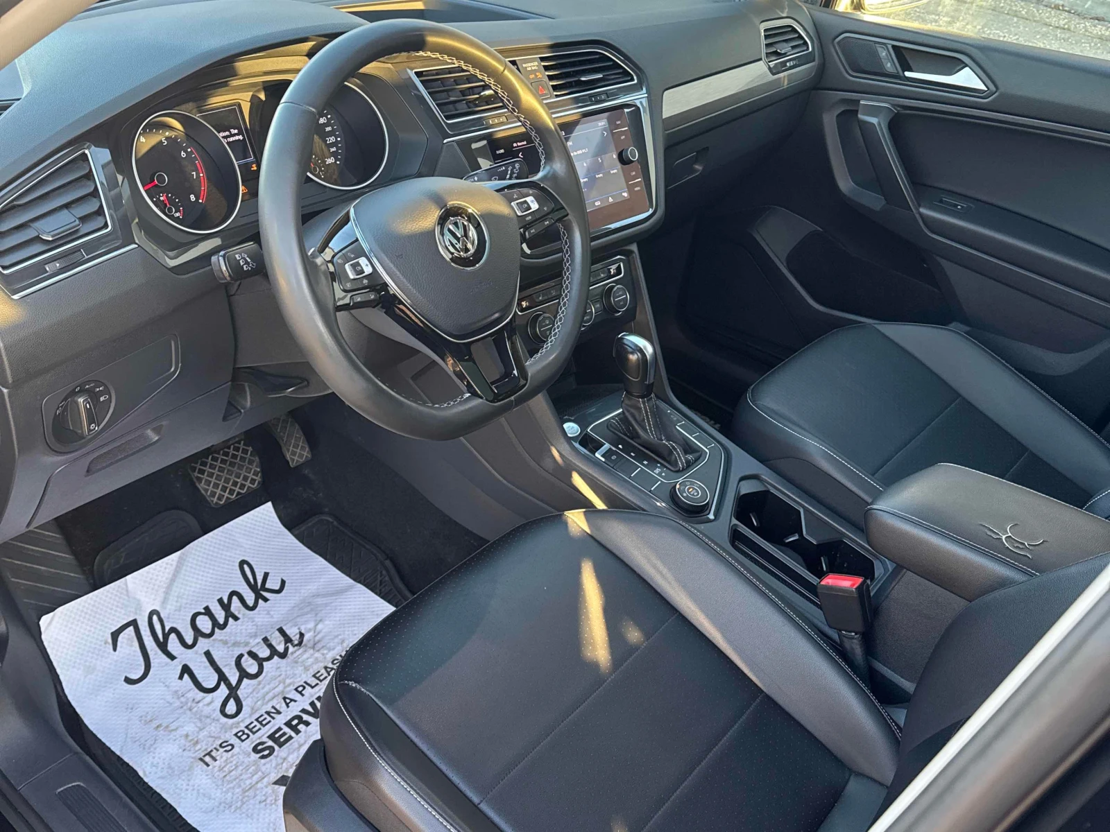 VW Tiguan * 4MOTION * CARFAX * БЕЗ ПЪРВОНАЧАЛНА ВНОСКА, снимка 5 - Автомобили и джипове - 56126018