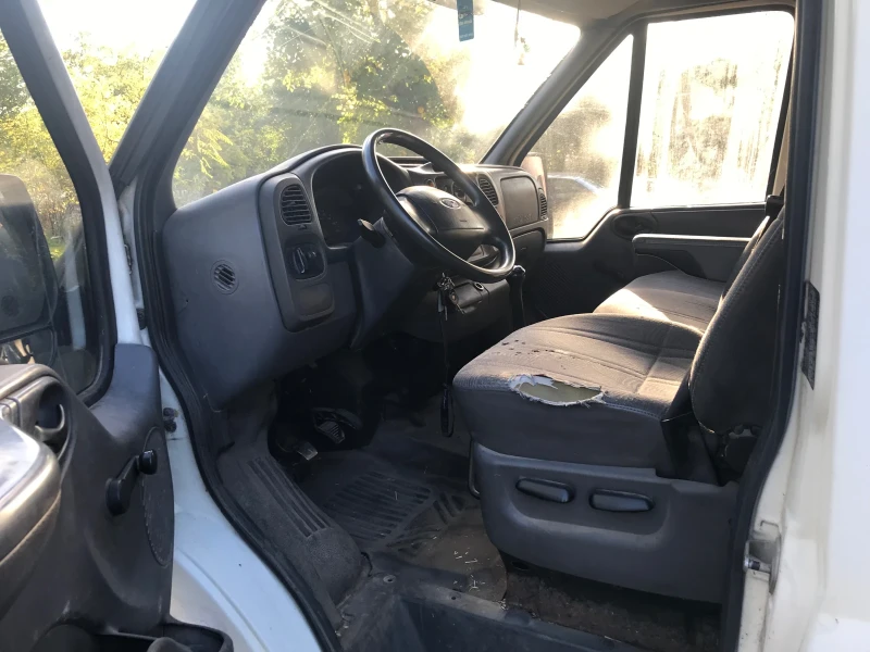 Ford Transit 2.4ТДИ 90КС, снимка 5 - Бусове и автобуси - 52547586