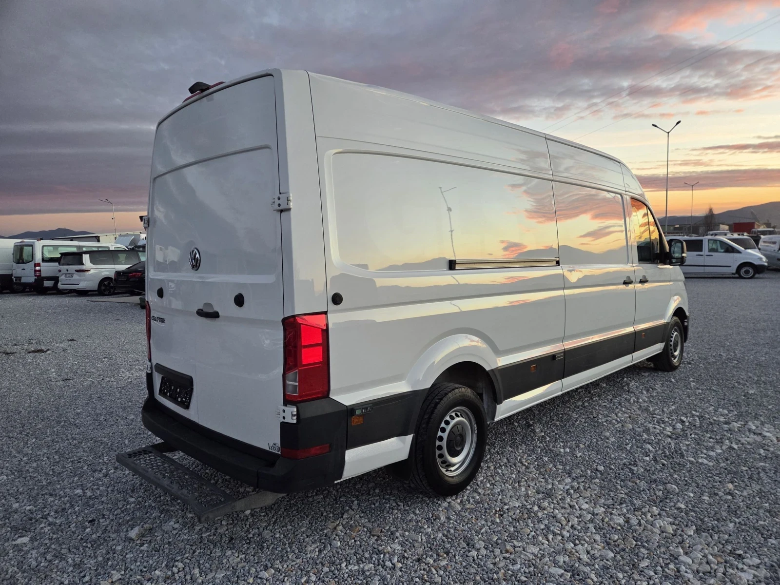 VW Crafter TDI, Автоматик, Навигация, Макси, Климатик, снимка 5 - Бусове и автобуси - 54691827
