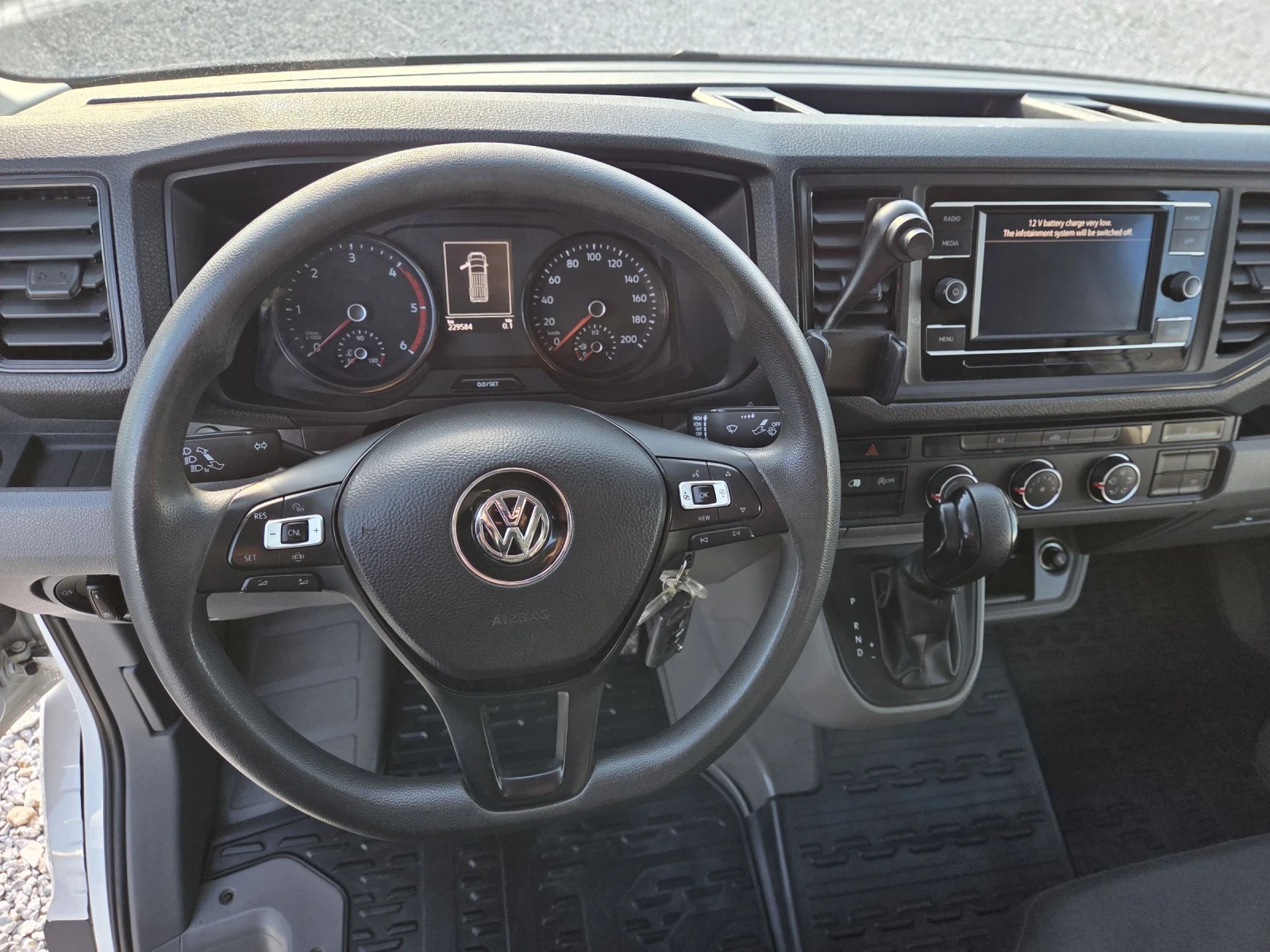 VW Crafter TDI, Автоматик, Навигация, Макси, Климатик, снимка 17 - Бусове и автобуси - 54691827
