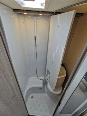 Кемпер Burstner Lineo T690 G, снимка 11