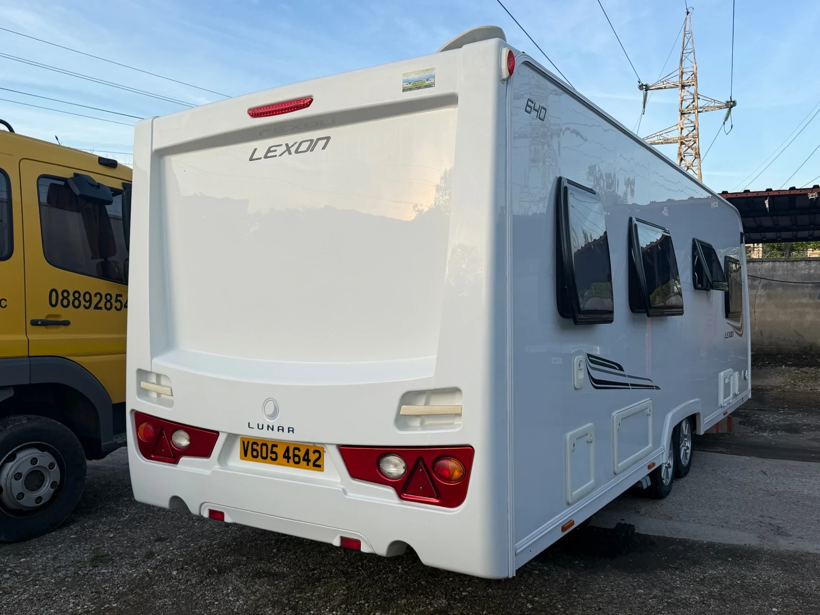 Каравана Tabbert LUNAR LEXON-8м/ГОЛЯМ ФОРСЕЛТ/ДВОЕН MOVER/ALDE, снимка 3 - Каравани и кемпери - 54673809