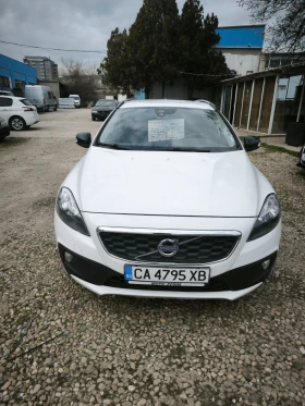Volvo V40 Cross Country, снимка 1