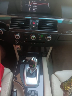 BMW 520, снимка 11