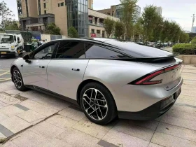 Xpeng P7, снимка 2