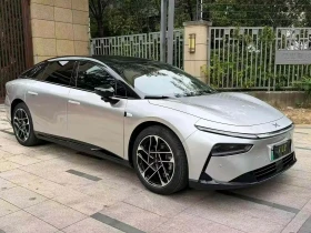 Xpeng P7, снимка 1