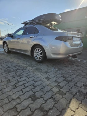 Honda Accord 2.0 - 155 к.с, снимка 3