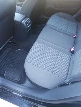 VW Golf 2.0 TDI | Mobile.bg    11