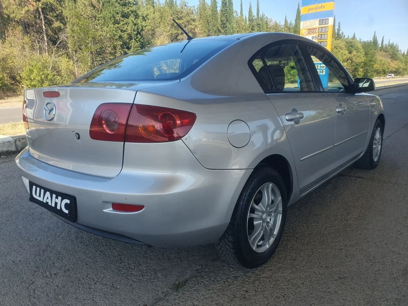 Mazda 3 1, 6 benzin 104hp, снимка 4 - Автомобили и джипове - 46957622