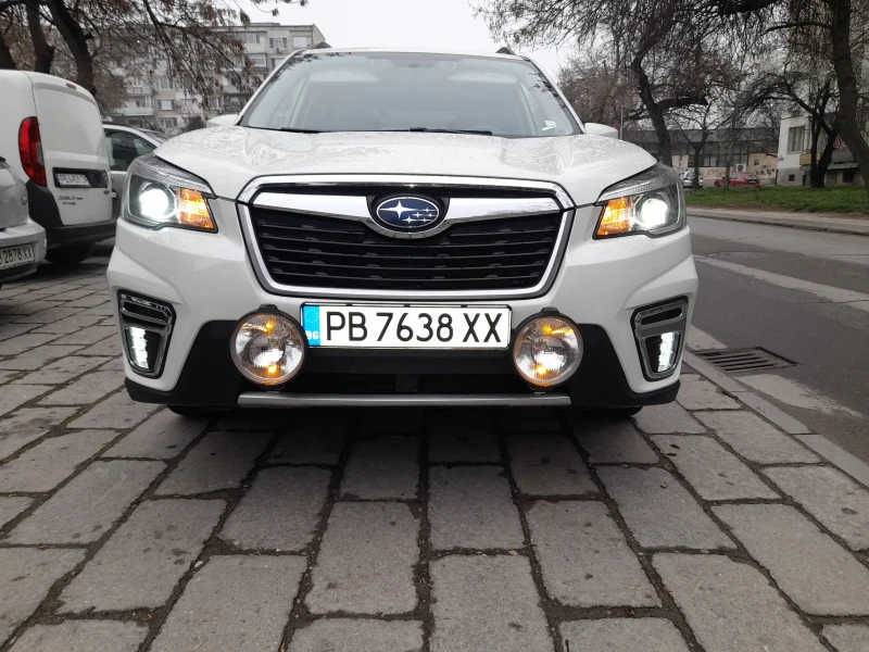 Subaru Forester, снимка 9 - Автомобили и джипове - 48921511