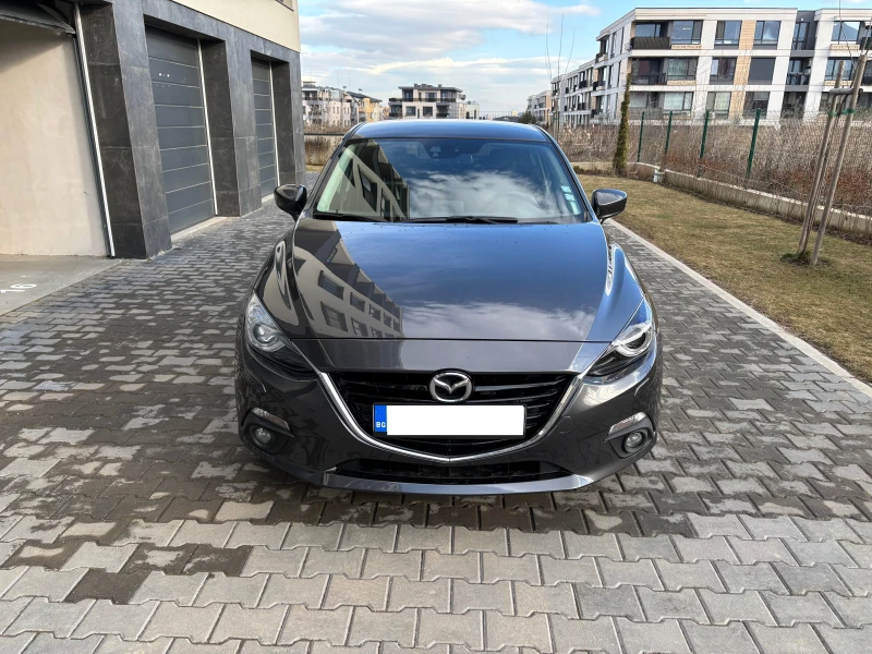 Mazda 3 Skyactiv, снимка 1 - Автомобили и джипове - 48953515