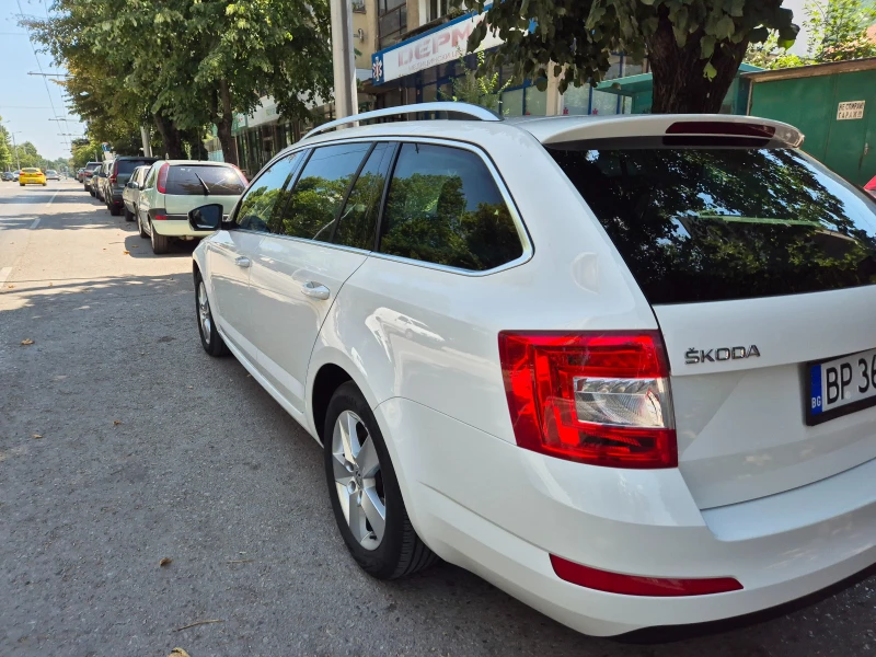 Skoda Octavia, снимка 3 - Автомобили и джипове - 49396202