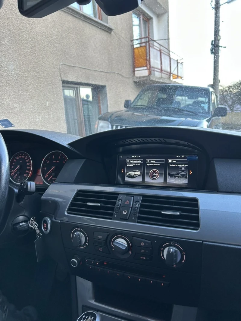 BMW 523, снимка 9 - Автомобили и джипове - 49801820