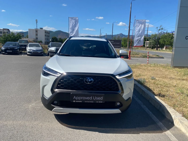 Toyota Corolla Cross 2.0 HEV Executive Plus, снимка 2 - Автомобили и джипове - 50983717