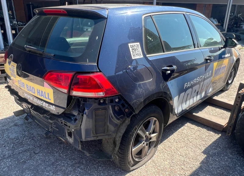 VW Golf 7 1.6TDI , снимка 3 - Автомобили и джипове - 52645560