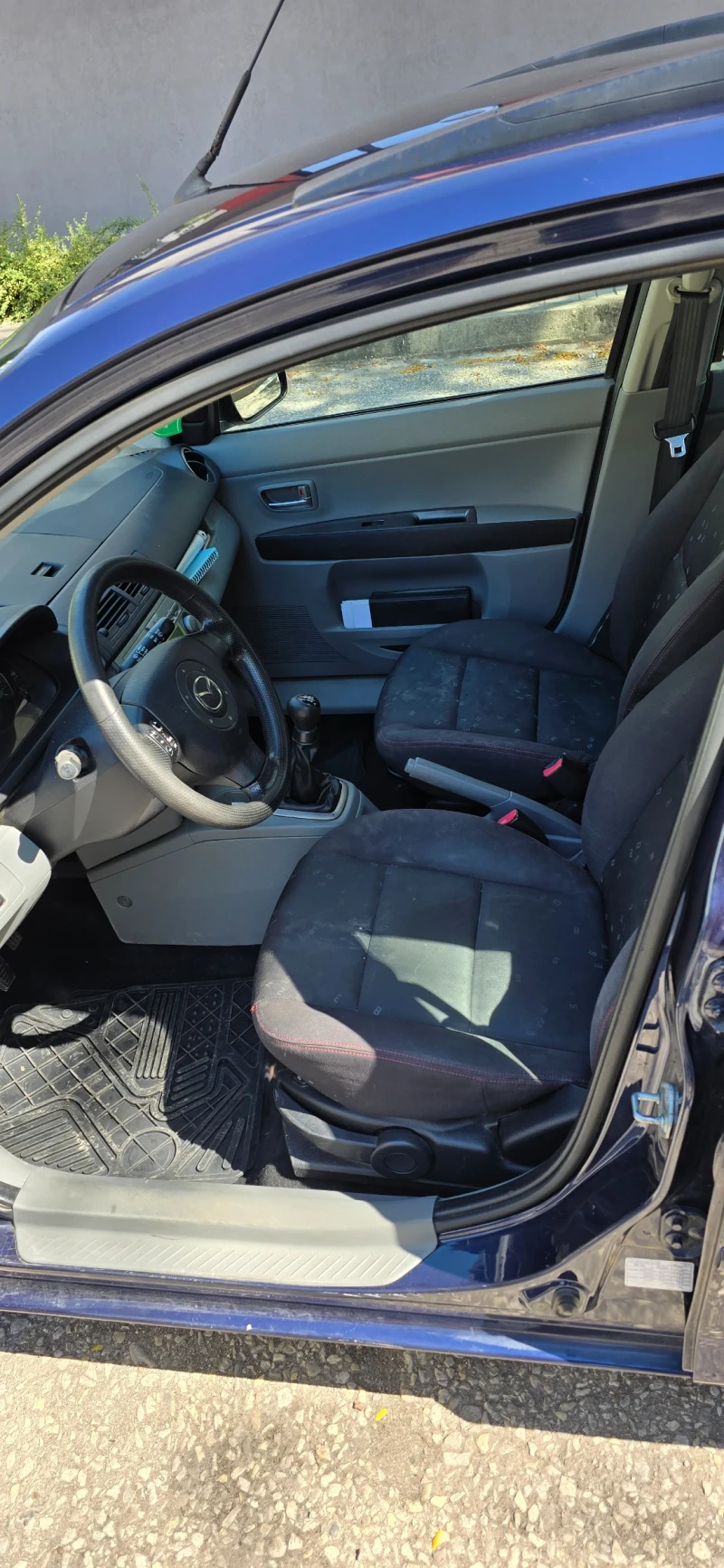 Mazda 2 1.4 i, снимка 5 - Автомобили и джипове - 52242219