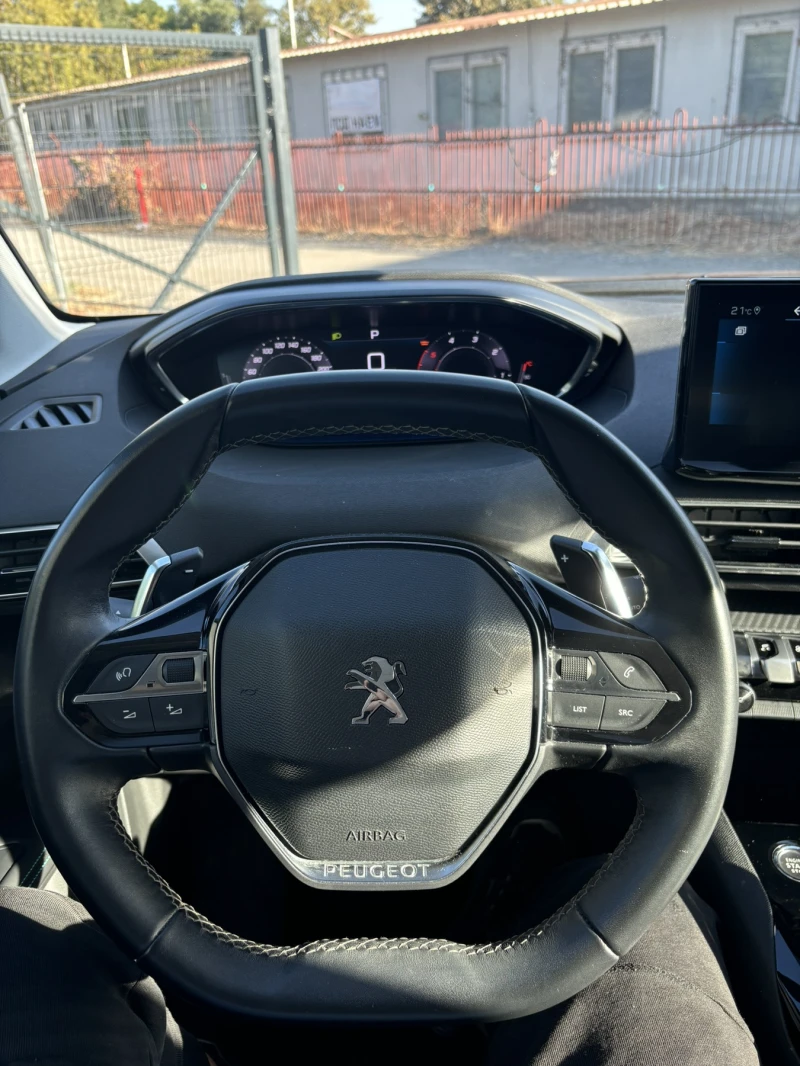 Peugeot 5008 ALLURE, снимка 8 - Автомобили и джипове - 51862640