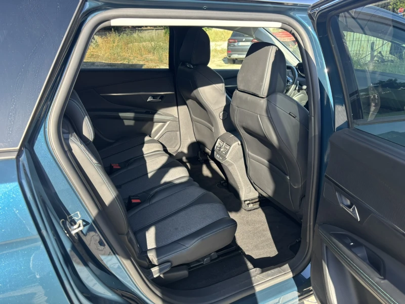 Peugeot 5008 ALLURE, снимка 14 - Автомобили и джипове - 51862640
