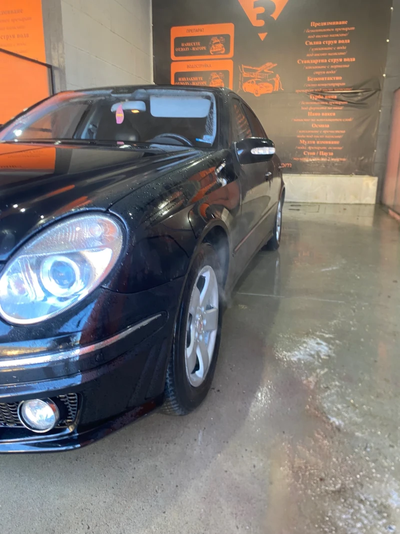 Mercedes-Benz E 270 Avantgarde, снимка 9 - Автомобили и джипове - 52790624