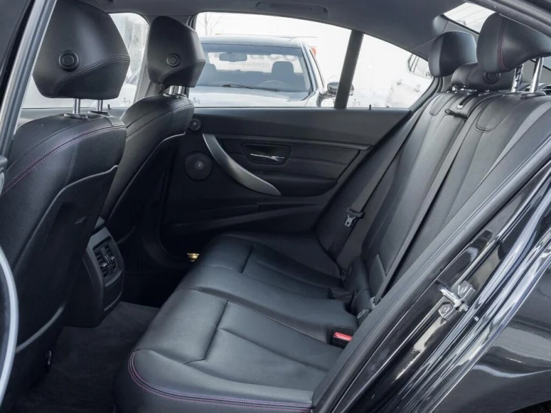 BMW 335 ЗАДНО * * 8ZF * * CARFAX * * АВТО КРЕДИТ * * , снимка 16 - Автомобили и джипове - 52818666