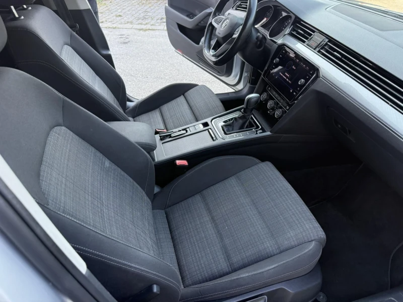 VW Passat, снимка 9 - Автомобили и джипове - 53435067