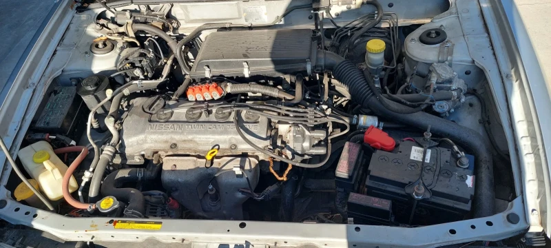 Nissan Almera 1.4 Газ/Бензин Климатик , снимка 7 - Автомобили и джипове - 53471799