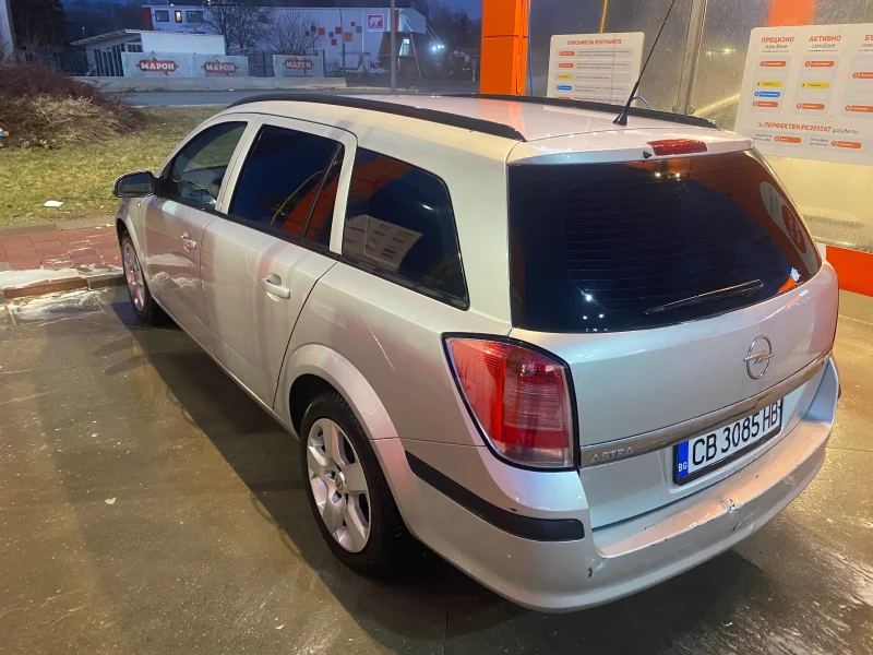 Opel Astra, снимка 4 - Автомобили и джипове - 53556642