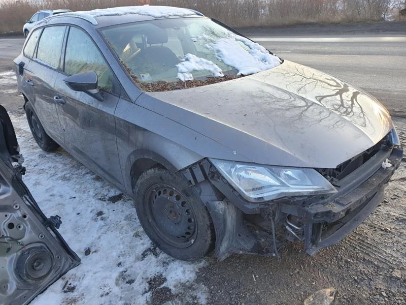 Seat Leon 1.4Tsi CZE, снимка 1 - Автомобили и джипове - 35582663