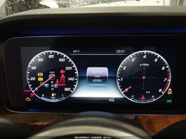 Mercedes-Benz E 350 4MATIC, снимка 14 - Автомобили и джипове - 53810808