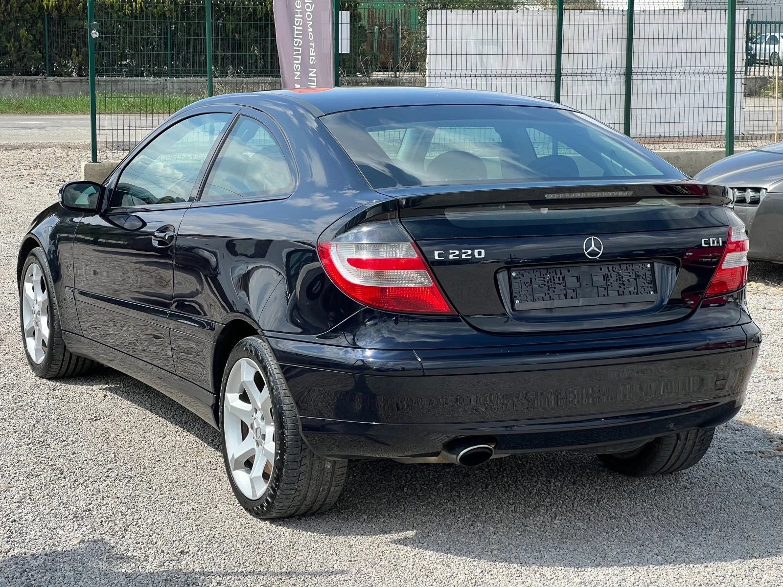 Mercedes-Benz C 220 Sport Edition - изображение 6