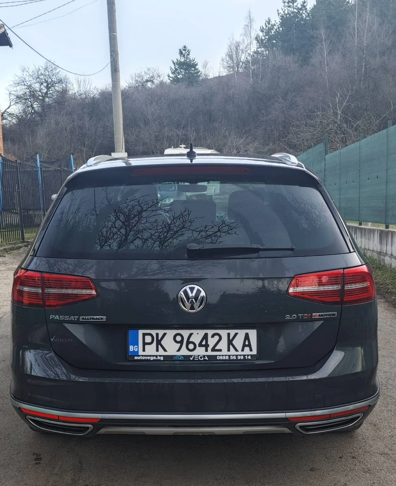 VW Alltrack 2.0Tdi 190hp 4x4  сервизна история - изображение 6